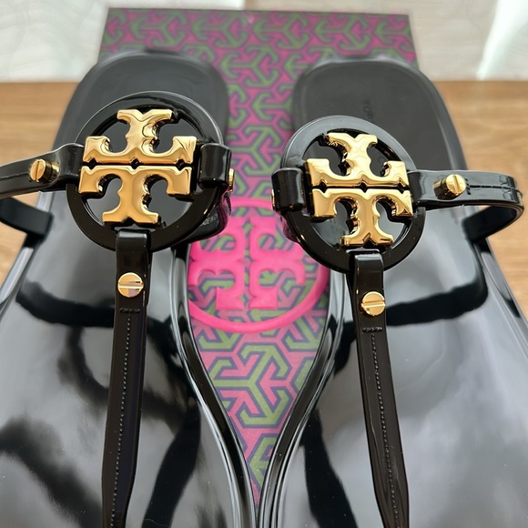 NIB Tory Burch Mini Miller Jelly Thong Sandals BLACK AUTHENTIC - Picture 2 of 9